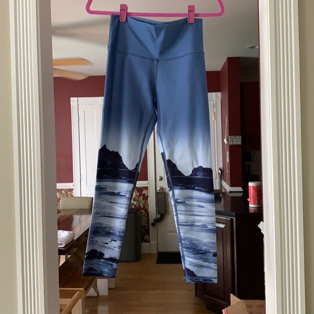 Aerie chill play move leggings